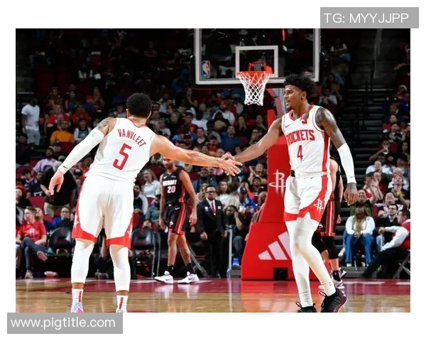 扎克拉文的飞跃之路：从新秀到全明星的成长历程与挑战