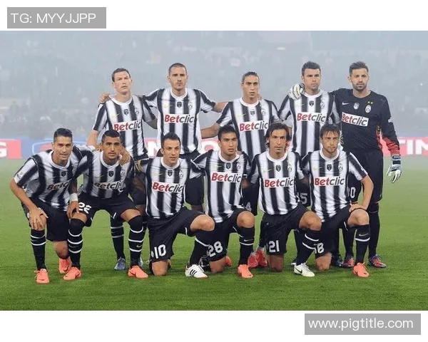 意甲激战尤文图斯对阵史帕尔全力争胜展现球队实力与斗志 意甲激战尤文图斯对阵史帕尔全力争胜展现球队实力与斗志