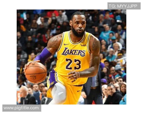 楚阿梅尼的崛起与挑战:探索新一代中场球员的成长之路 楚阿梅尼的崛起与挑战:探索新一代中场球员的成长之路