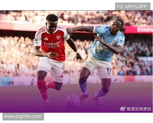 欧足联对曼城球迷种族歧视事件展开调查或将面临闭门比赛处罚 欧足联对曼城球迷种族歧视事件展开调查或将面临闭门比赛处罚