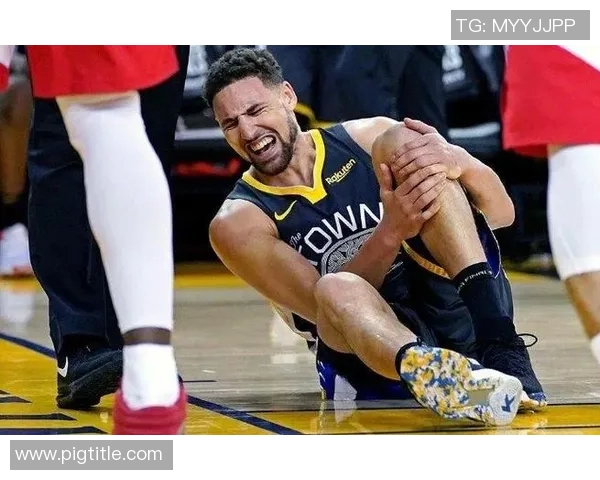 克莱汤普森的篮球传奇之路与勇士队的辉煌成就探索