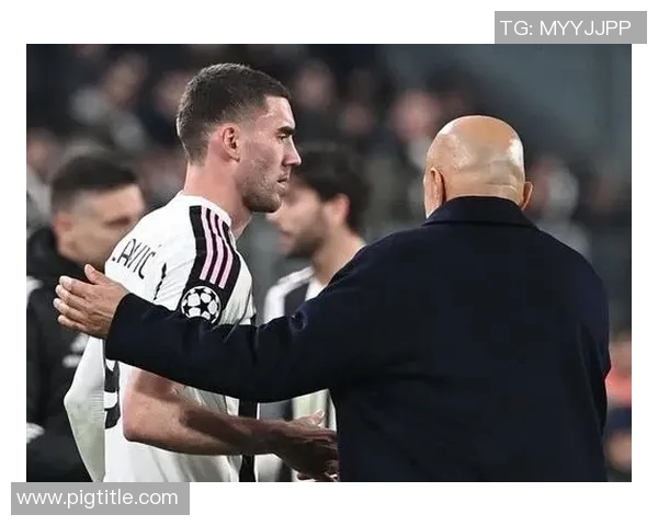 弗拉霍维奇的崛起与挑战:从新星到足球巨星的奋斗之路 弗拉霍维奇的崛起与挑战:从新星到足球巨星的奋斗之路