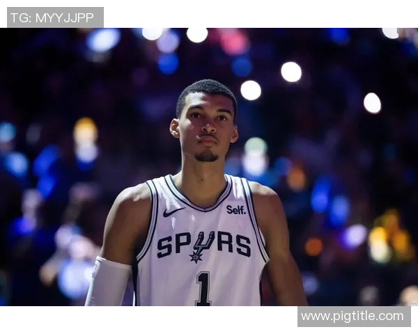 文班亚马新秀赛季表现惊艳场均20分10篮板3盖帽展现统治力