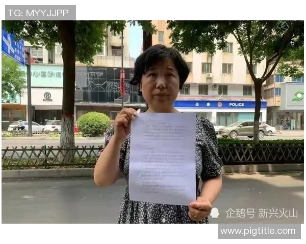 杜布尔与乌日诺的精彩对决揭示足球战术与团队精神的较量 杜布尔与乌日诺的精彩对决揭示足球战术与团队精神的较量