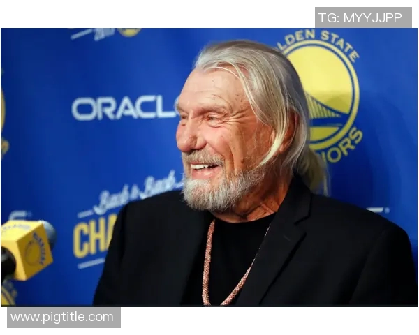 波波维奇续约三年续写传奇74岁教练继续带领文班追逐梦想 波波维奇续约三年续写传奇74岁教练继续带领文班追逐梦想